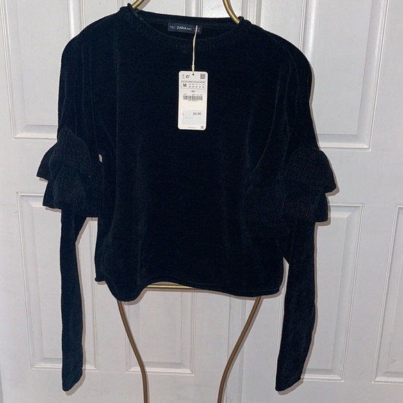 Zara Sweaters Zara Knit Crop Sweater With Ruffle Poshmark